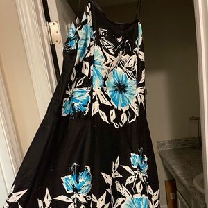 All are XL. Dress is a size 16. $20 for the dress. Shirts $10 and jumper $15